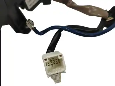 Second-hand car spare part steering wheel switch for toyota auris (_e18_) 1.2 (nre185_) oem iam references 8425002700c1  