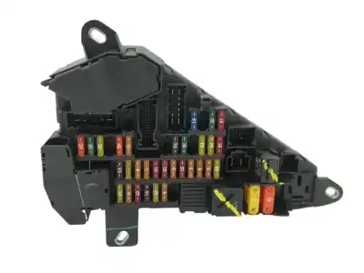 Second-hand car spare part fuse box unit for bmw serie 6 cabrio (e64) 3.0 cat (n52) oem iam references 6956505