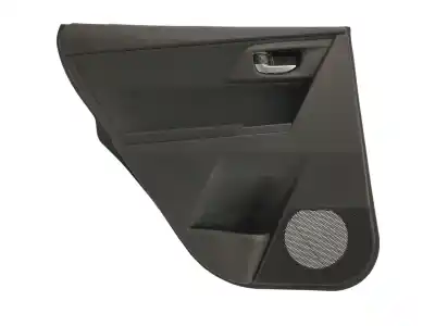 Peça sobressalente para automóvel em segunda mão forra / revestimento da porta traseira esquerda por toyota auris (_e18_) 1.2 (nre185_) referências oem iam 6764002v00c3