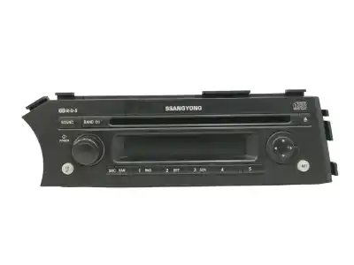 Peça sobressalente para automóvel em segunda mão sistema de áudio / rádio cd por ssangyong actyon 2.0 td cat referências oem iam 8910009070