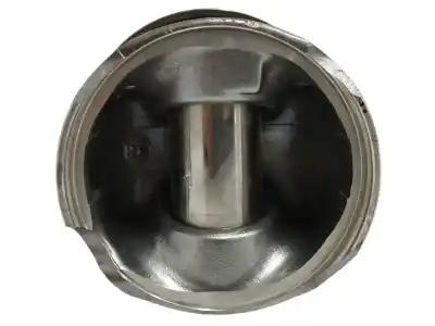 Second-hand car spare part piston for fiat panda (169) 1.3 16v jtd dynamic oem iam references   