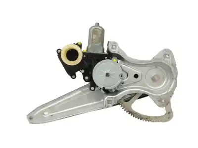 Tweedehands auto-onderdeel regelaar links achterruit voor toyota verso 1.6 16v cat oem iam-referenties 698400f040