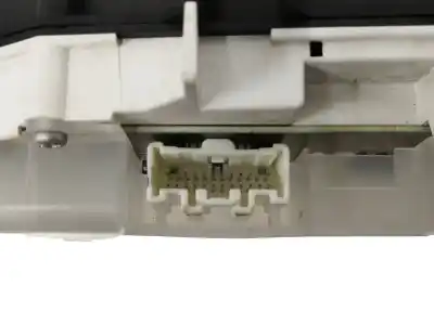 Second-hand car spare part dashboard for mazda cx-7 (er) 2.2 turbodiesel cat oem iam references eh4455430  
