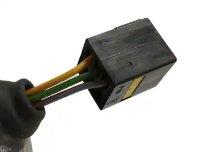 Peça sobressalente para automóvel em segunda mão espelho retrovisor direito por opel corsa d 1.0 12v cat (a 10 xep / ldb) referências oem iam   3 cables