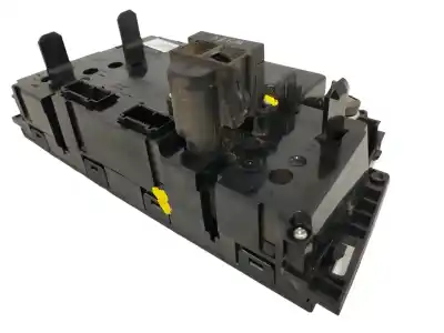 Peça sobressalente para automóvel em segunda mão comando de sofagem (chauffage / ar condicionado) por volvo xc70 2.4 diesel cat referências oem iam 30746022  