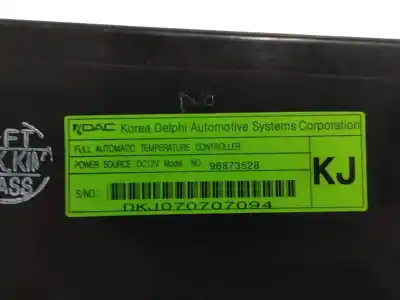 Peça sobressalente para automóvel em segunda mão comando de sofagem (chauffage / ar condicionado) por chevrolet captiva 2.0 diesel cat referências oem iam 96873528  