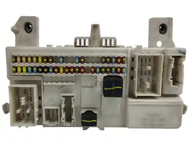 Second-hand car spare part fuse box unit for volvo v50 familiar 1.8 cat oem iam references 30765015  