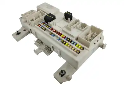 Second-hand car spare part fuse box unit for volvo v50 familiar 1.8 cat oem iam references 30765015  