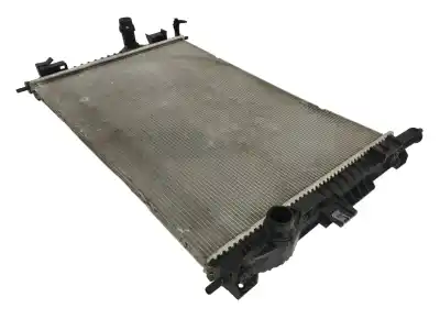 Pezzo di ricambio per auto di seconda mano radiatore d acqua per citroen c4 picasso 1.6 blue-hdi fap riferimenti oem iam 9675747980  