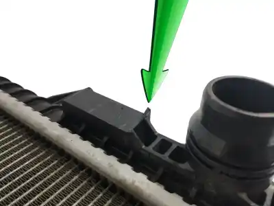 Pezzo di ricambio per auto di seconda mano radiatore d acqua per citroen c4 picasso 1.6 blue-hdi fap riferimenti oem iam 9675747980  