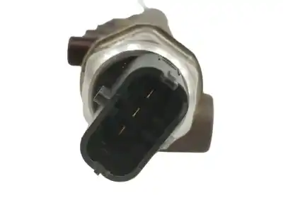 Автозапчастина б/у рампа инжектора для opel astra k (b16) 1.6 cdti (68) посилання на oem iam 55490702  