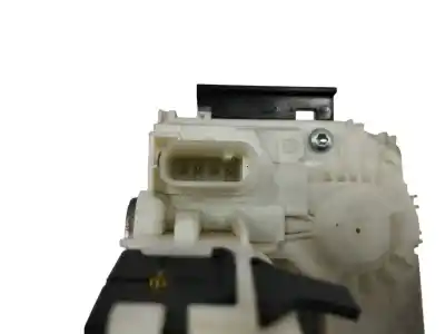 Автозапчасти б/у замок задней левой двери за jeep renegade suv (bu, b1, bv) 1.6 crd ссылки oem iam 52082563  