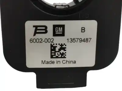 Peça sobressalente para automóvel em segunda mão sensor por opel meriva b 1.7 16v cdti referências oem iam 13579487  