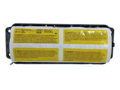 Pezzo di ricambio per auto di seconda mano  per AUDI A3 (8P1)  Riferimenti OEM IAM 8P0880202  