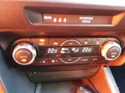 Pièce détachée automobile d'occasion commande de climatisation / chauffage pour mazda 3 lim. () style références oem iam bht161190e  