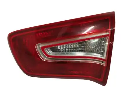 Peça sobressalente para automóvel em segunda mão farolim interior traseiro direito por kia sportage iii (sl) 1.7 crdi referências oem iam 924063w010