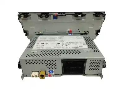 Second-hand car spare part audio system / radio cd for skoda fabia combi 1.0 mpi oem iam references 6v0035871d  