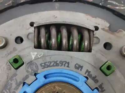 Автозапчасти б/у комплект сцепления за opel combo d expression l1h1 ссылки oem iam 55226971  