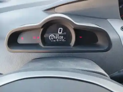 Second-hand car spare part multifunction display for ssangyong rodius ii 2.2 xdi oem iam references   26000033900s