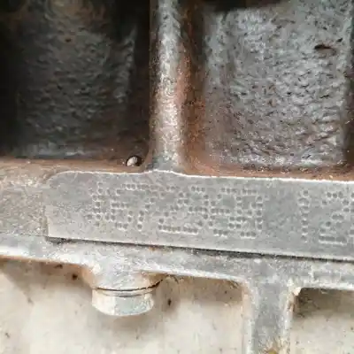 Recambio de automóvil de segunda mano de motor usado* para ssangyong rodius 2.2 td referencias oem iam 672960  