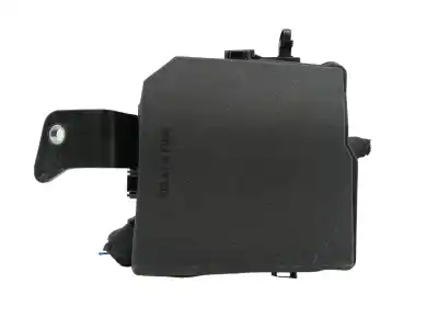Pezzo di ricambio per auto di seconda mano scatola relè/fusibili per mazda 2 fastback (kb) 1.5 hybrid (kbac3x) riferimenti oem iam 826620d760