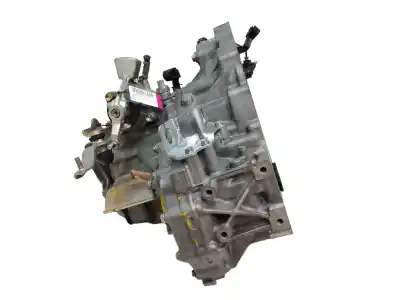 Pezzo di ricambio per auto di seconda mano riduttore per toyota corolla (e12) 2.0 d-cat riferimenti oem iam d1f4a3m  