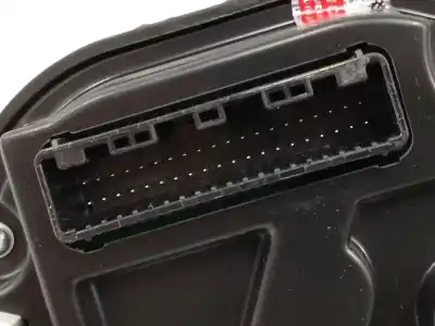 Peça sobressalente para automóvel em segunda mão quadrante por toyota corolla (e15) 1.6 16v cat referências oem iam 8380002p52  a2c53245185