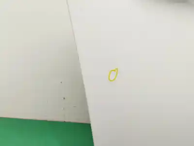 Second-hand car spare part front right door for volvo v40 1.6 diesel cat oem iam references 31402335  