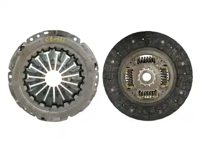 Pezzo di ricambio per auto di seconda mano KIT FRIZIONE per TOYOTA YARIS (_P9_)  Riferimenti OEM IAM NP52100  