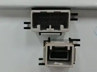 Second-hand car spare part multifunction display for volvo v40 1.6 diesel cat oem iam references 31350695  7505800003