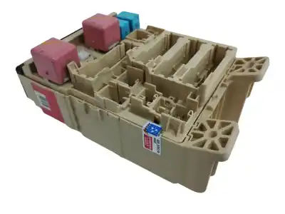 Second-hand car spare part fuse box unit for lexus rx 3.3 v6 24v cat oem iam references   