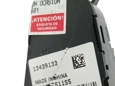 Second-hand car spare part steering wheel switch for opel corsa e (x15) 1.4 (08, 68) oem iam references 13439133  