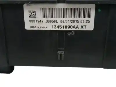 Second-hand car spare part fuse box unit for opel corsa e (x15) 1.4 (08, 68) oem iam references 13451890  
