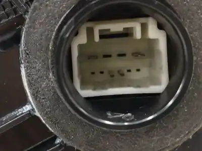 Peça sobressalente para automóvel em segunda mão fechadura da porta dianteira direita por toyota corolla (e15) 1.6 16v cat referências oem iam 6903042221  