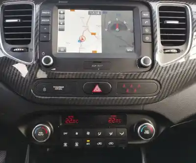 Pièce détachée automobile d'occasion commande de climatisation / chauffage pour kia carens iv 1.6 gdi références oem iam 97250a4ab0ca  