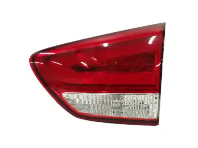 Pièce détachée automobile d'occasion Feu Arrière Droit Intérieur pour KIA CARENS ( ) 1.6 GDI CAT Références OEM IAM 92404A4110  92404A4