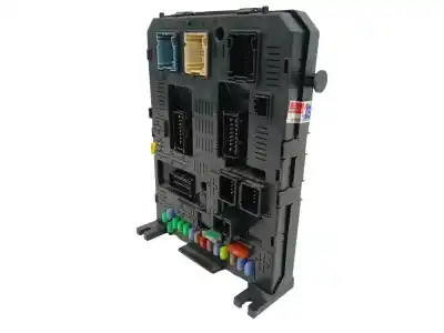 Second-hand car spare part fuse box unit for citroen c4 picasso exclusive oem iam references 9664059080  
