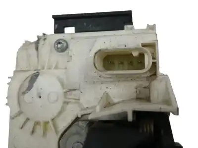 Second-hand car spare part rear right door lock for dodge caliber se oem iam references   