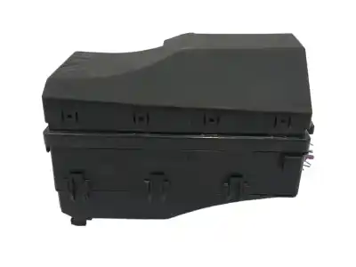 Peça sobressalente para automóvel em segunda mão CAIXA DE FUSÍVEIS E RELÉS por VOLVO V40  Referências OEM IAM AV6T14A067AC  