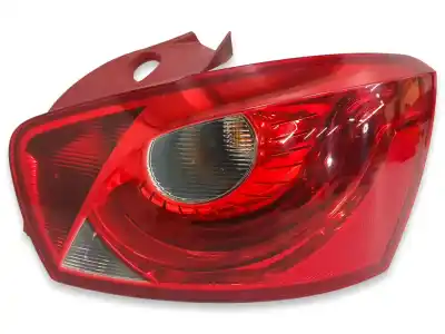 Pièce détachée automobile d'occasion feu arrière droit pour seat ibiza (6j5) 1.9 tdi références oem iam 6j4945096a  6j4945112a