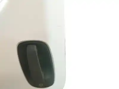 Second-hand car spare part left front door for renault trafic combi (ab 4.01) 1.9 diesel oem iam references   