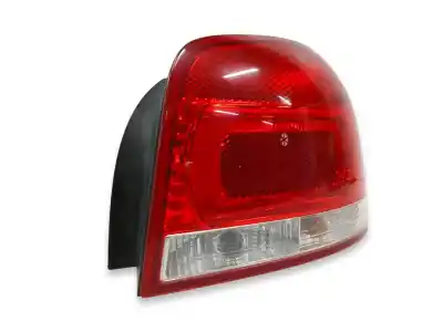 Автозапчастина б/у правий ліхтар для audi a3 (8p) 1.6 ambiente посилання на oem iam 8p0945096