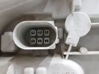 Автозапчасти б/у правый задний фонарь за audi a3 (8p1) 1.6 ссылки oem iam 8p0945096  