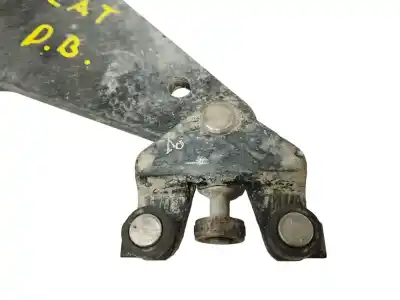 Peça sobressalente para automóvel em segunda mão suporte / guia de porta de correr por renault trafic combi (ab 4.01) 1.9 diesel referências oem iam 65708  