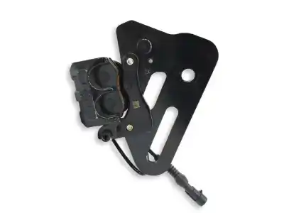 Peça sobressalente para automóvel em segunda mão pinça de travão traseira direita por benelli bn bn 125 (u30) referências oem iam   