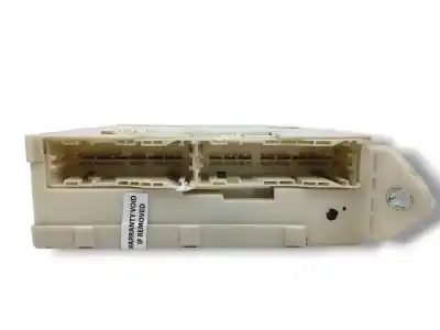 Second-hand car spare part fuse box unit for lexus is200 (ds2/is2) 2.2 d-cat oem iam references 8273053050  