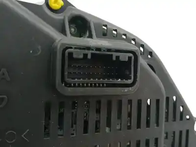 Second-hand car spare part dashboard for lexus is200 (ds2/is2) 2.2 d-cat oem iam references 8380053672  2574405760