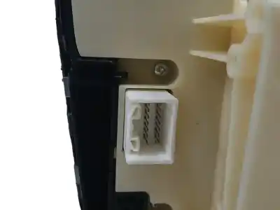 Second-hand car spare part climate control for lexus is200 (ds2/is2) 2.2 d-cat oem iam references 8401053040  758950