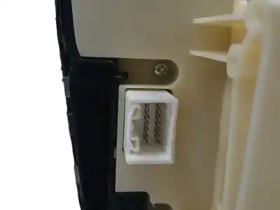 Peça sobressalente para automóvel em segunda mão comando de sofagem (chauffage / ar condicionado) por lexus is200 (ds2/is2) 2.2 d-cat referências oem iam 8401053040  758950