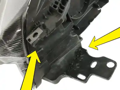 Pezzo di ricambio per auto di seconda mano faro anteriore destro per ford kuga (cbs) 2.0 tdci cat riferimenti oem iam cv4113w029bg  